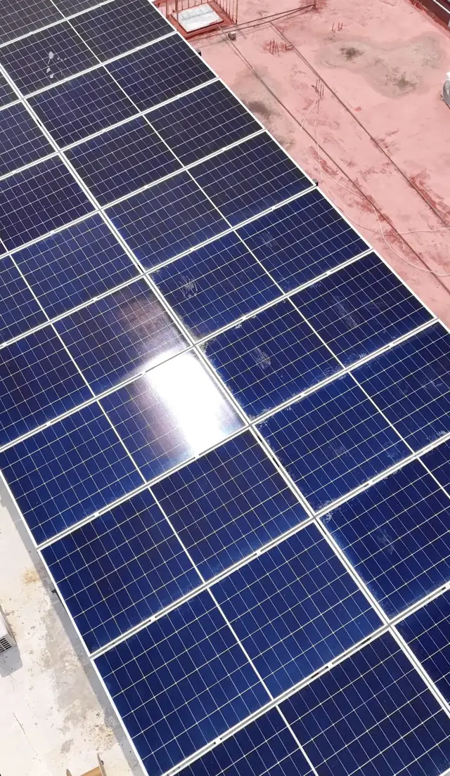 Instalación de paneles solares de Solartiva en Chiapas