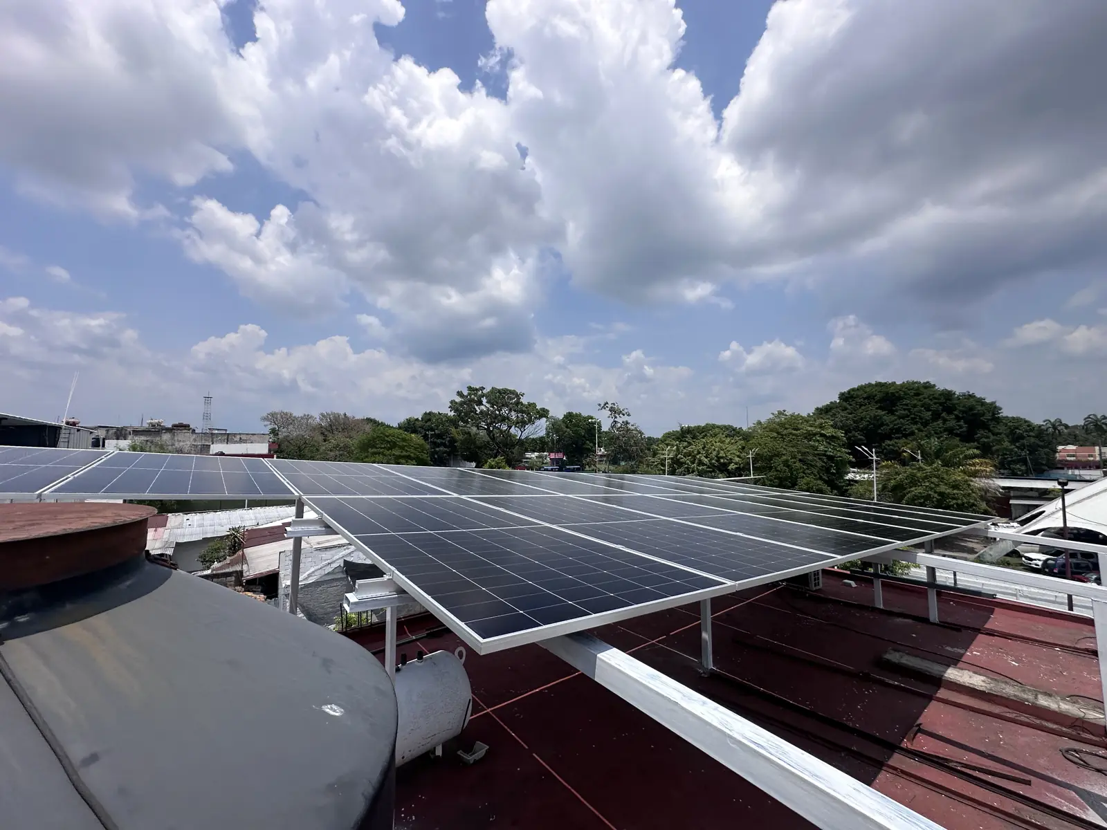 Paneles solares de Solartiva: Negocio en Tapachula